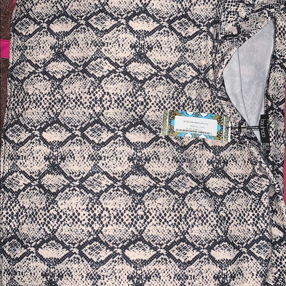 boohoo snakeskin mini skirt